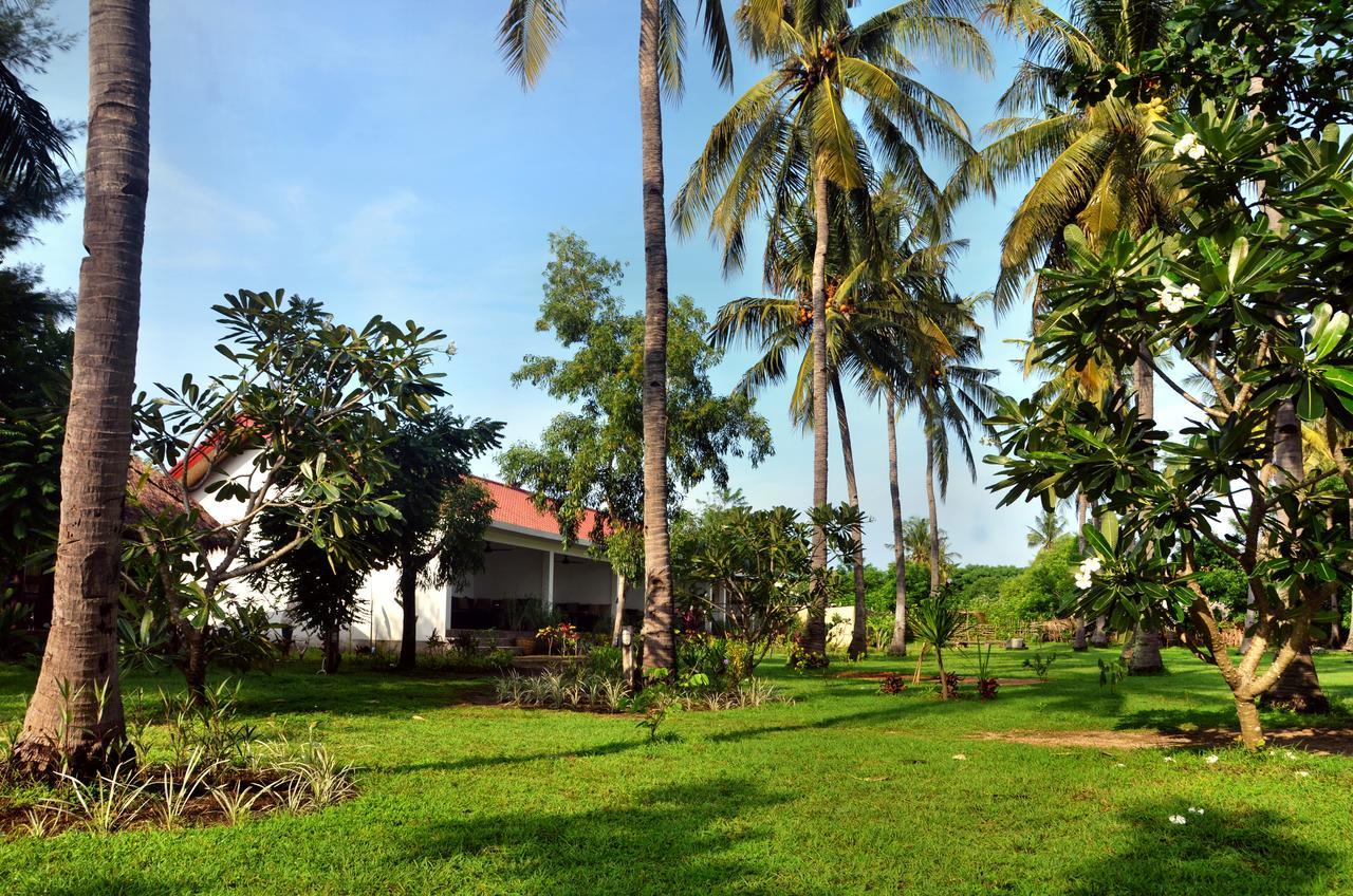 Amigos Bungalows Gili Meno Exterior foto